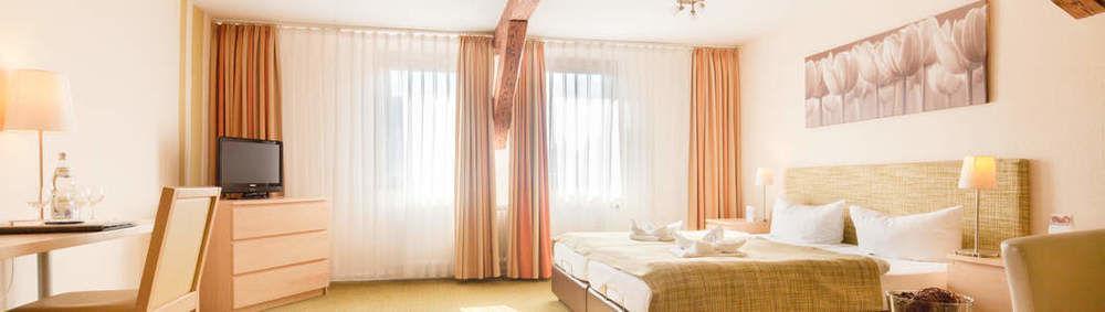 Altes Forsthaus Отель Браунлаге